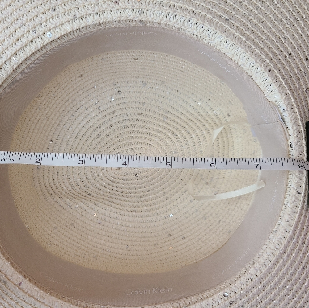 Hat - Picture 3 of 7